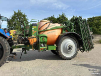 Fieldsprayer pull-type Amazone UX 3200 Special