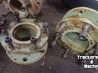 Used parts for tractors Holder Spoorverbreders