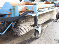 Sweeper Bema 1850 Stapler 1,80 meter veegmachine rolbezem veger opvangbak