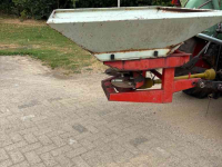 Fertilizer spreader Kuhn Comete ZS 600 N