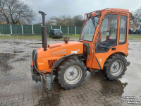 Small-track Tractor Holder a 5.58
