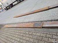 Other transport and industrial equipment and accessories  Heftruck verlenglepels