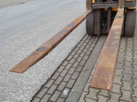 Other transport and industrial equipment and accessories  Heftruck verlenglepels