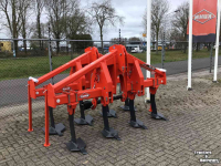 Deep subsoiler Kuhn DC 301 (voorzetwoeler)
