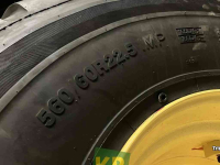 Wheels, Tyres, Rims & Dual spacers Nokian 560/60r22.5 + 650/65R30.5 Country King 176D TL l