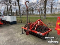 Furrow presses Evers Berber
