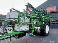 Fieldsprayer pull-type CHD Getrokken veldspuit type: F5242