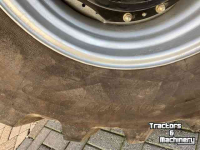 Wheels, Tyres, Rims & Dual spacers Michelin set MachXbib 600/70R30 en 710/70R42  Case-IH Magnum NewH T8
