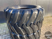 Wheels, Tyres, Rims & Dual spacers Alliance 550/45R22.5
