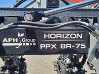 Transplanter Horizon PPX 8R-75 Precision Planter with FurrowForce