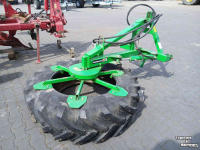 Feed sweeper wheel Holaras Octo1500-H