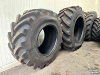 Wheels, Tyres, Rims & Dual spacers Bridgestone 600/70R30  710/70R42