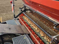 Potato planter Warrens drill sixteen