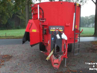 Vertical feed mixer Kuhn Euromix 16-70 Voermengwagen