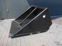 Loading buckets Qmac AA160