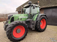 Tractor Fendt 718 com 3
