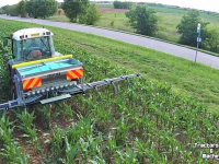 Fertilizer spreader Kramer FISSORE Pneumaat Kunstmeststrooier 4, 6 of 12 rij op rijafstand 0.75 m / Kunstmestverspreider / Kunstmestverdeler
