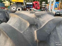 Wheels, Tyres, Rims & Dual spacers Trelleborg 600/65R28 set gebruikt