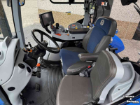 Tractor New Holland T7.260AC vario Stage V Fronthef Lucht Hydr. rem GPS 50km