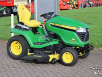 Ride-on mower John Deere X590