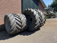Wheels, Tyres, Rims & Dual spacers Michelin 900/50R42 710/55R30