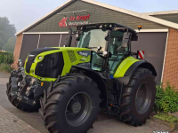 Tractor Claas Axion 870 Night Edition