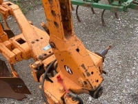 Ploughs Huard 2-schaarse wentelploeg