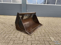 Skeleton buckets  Puinbak Giant aansluiting