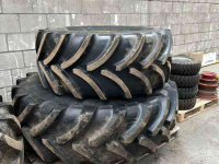Wheels, Tyres, Rims & Dual spacers Vredestein 650/85R38 en 600/70R28