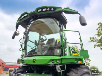 Forage-harvester John Deere 8400