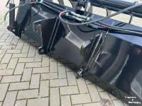 Silage Grabbucket / Grabfork Hemach Silagegrijper / Pelikaanbak  Giant aankoppeling