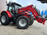Tractor Massey Ferguson 5711 SL Dyna- 4 Efficiënt met voorlader