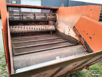 Silage-block distribution wagon Holaras Rabbit 4000