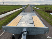 Low loader / Semi trailer VGM Robson 14 oprijwagen oprijkar dieplader machine transporter
