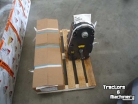 Front-hitch & Pto Valtra T4 Front-PTO Frontaftakas