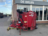 Vertical feed mixer Trioliet Gigant 700 Verticale Voermengwagen