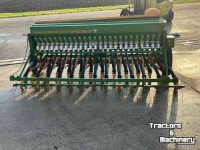 Seed drill Amazone D7