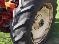 Tractor Renault R89