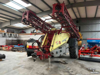 Fieldsprayer pull-type Hardi commander CM11