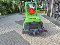 Wheelloader Avant 735i