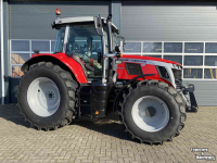 Tractor Massey Ferguson 6S.135 Dyna6 Efficient DEMO