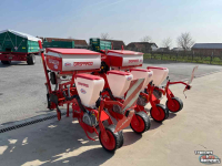 Vegetable- / Precision-seed drill Gaspardo SP 4 Reihen Einzelkornsägerät
