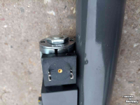 Diverse new spare-parts  D32/20-150 cilinder