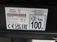 Ride-on mower Simplicity SLT110 zitmaaier maaitrekker zij-uitworp grasmaaier