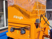 Straw spreader for boxes Flingk SVV 1000