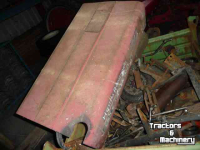 Used parts for tractors International 423