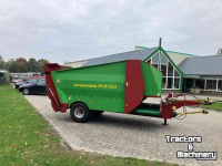Silage-block distribution wagon Strautmann BVW 801
