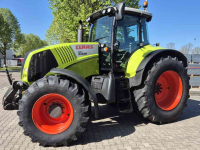 Tractor Claas AXION 810 C-Matic Cebis, 50Km/h. Lucht, Fronthef / PTO.