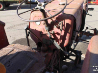 Oldtimers McCormick Mc Cormick International Harvester Farmall D-430 trekker D430 tractor