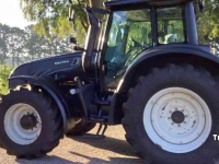 Tractor Valtra T162e Versu